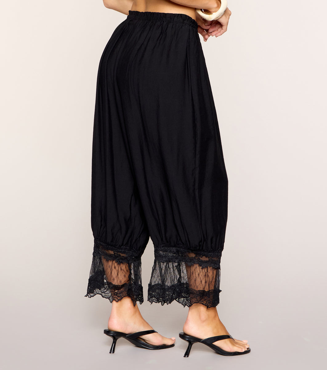 Soft Volume Lace-Trim Balloon Cropped Pants | Windsor