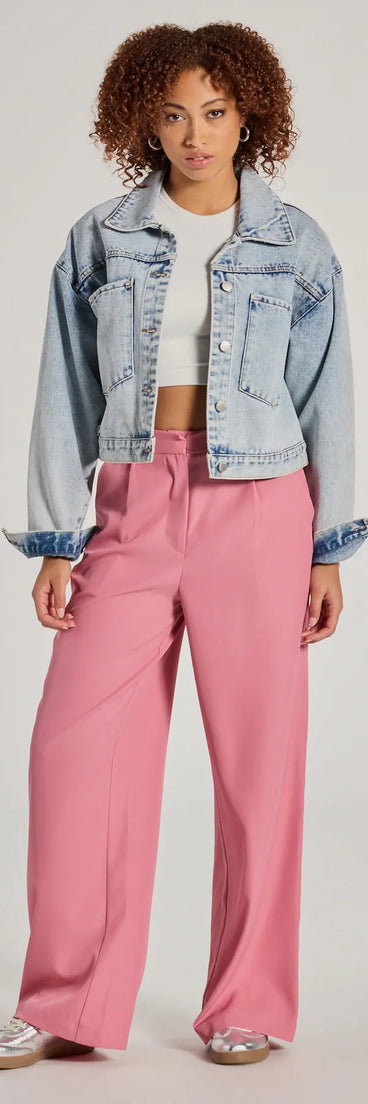 Designed for campus outfits, sleek workwear, and on-the-go moments, the Chic City High-Rise Trouser Pants are trendy rose bottoms for women bringing effortless fall versatility.