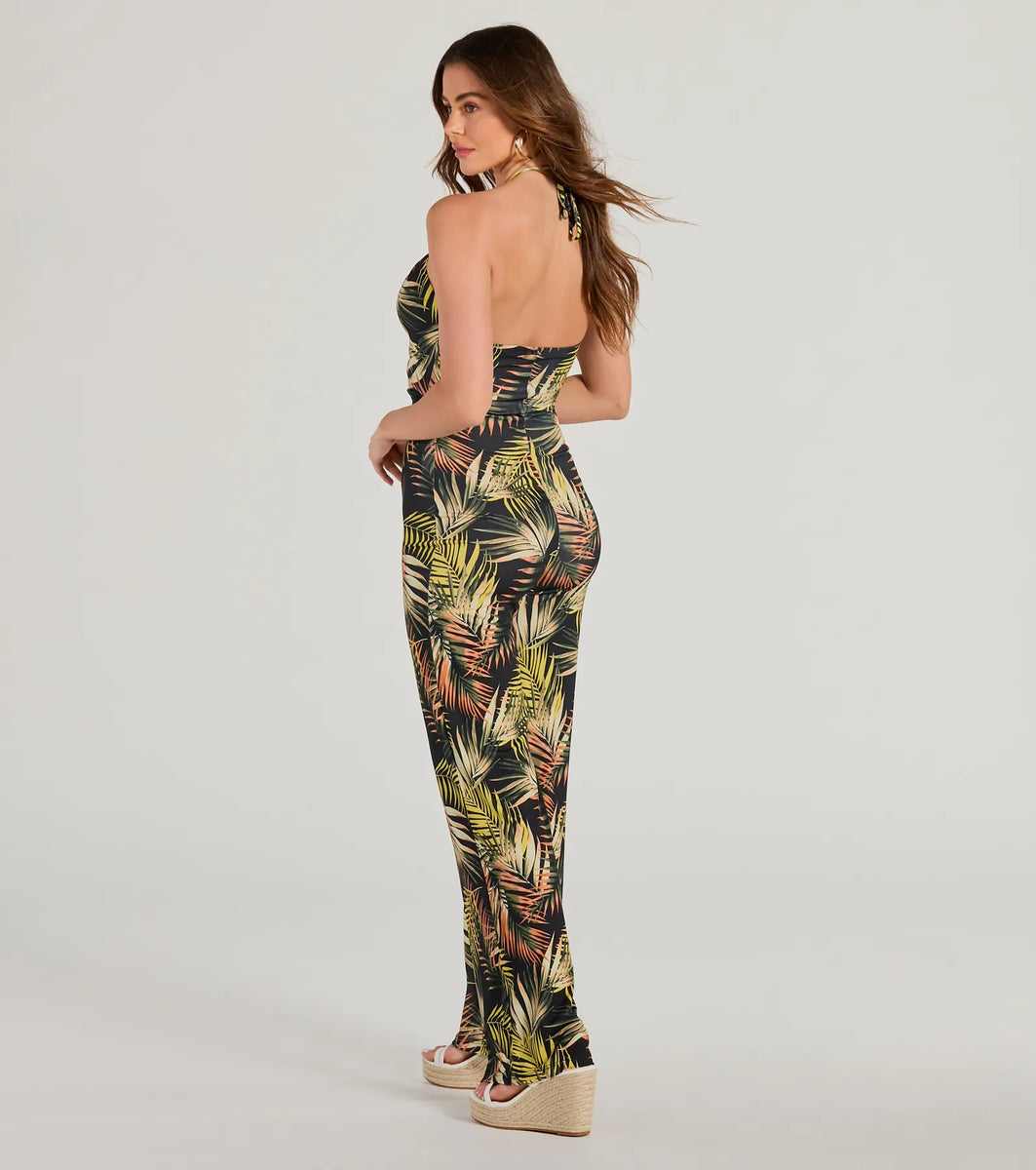 売れ筋商品|||バースリー カットソー トップス レディース Trendy Plus Size Printed Halter Jumpsuit, Exclusively at Macy's Hallie Bouq A Bar III Trendy Plus Size Printed Halter Jumpsuit