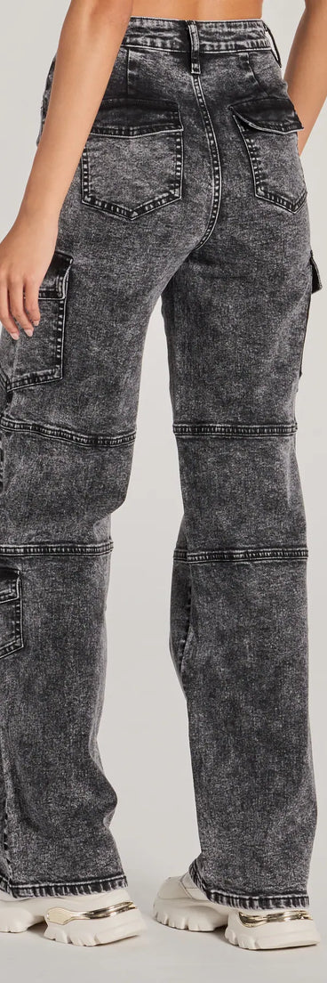 The Cool Captured High Rise Cargo Denim Jeans is a trendy women's bottom in black, designed with modern details and alluring textures to complete chic outfits for 2025.