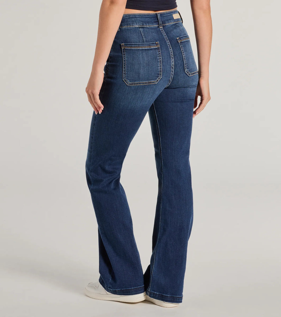 Effortless Staple High-Rise Bootcut Jeans | Windsor Effortless Staple High-Rise Bootcut Jeans | Windsor