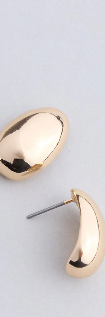 Simple And Sleek Teardrop Earrings