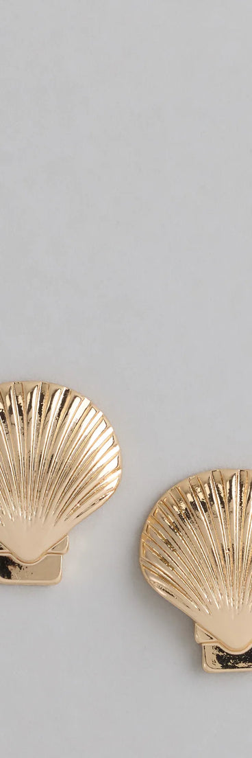 Seas The Day Shell Stud Earrings