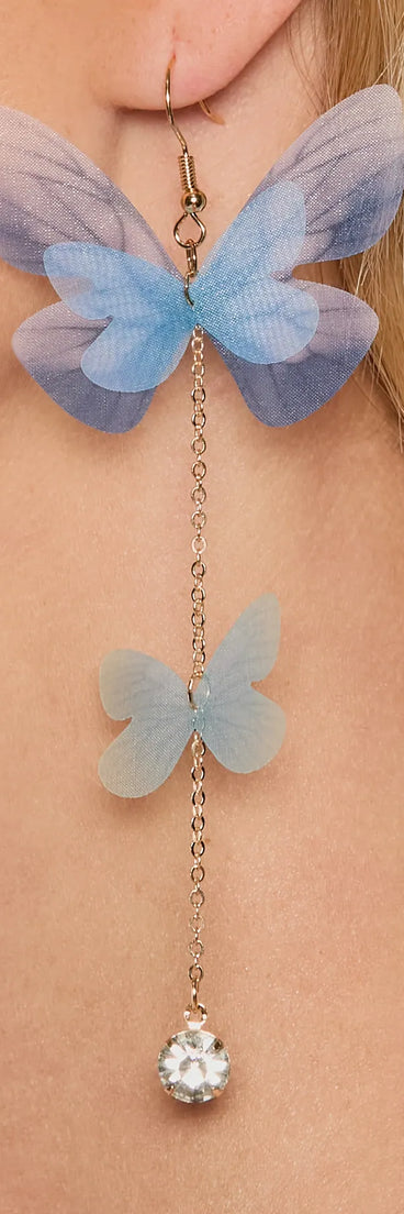 Upgrade your style game for 2025 with the Whimsical Chic Organza Butterfly Statement Earrings, perfect for any fashion-forward wardrobe.