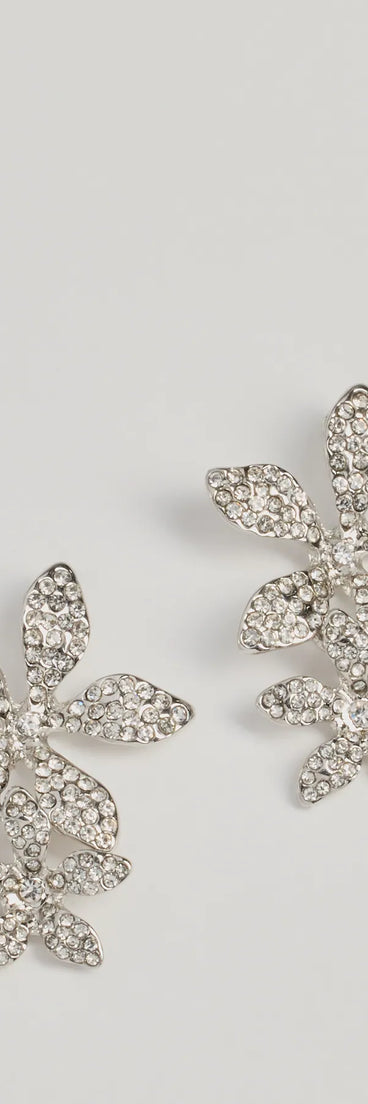 The Sweet Aura Flower Rhinestone Drop Earrings helps create a chic silver women's cocktail outfit with a trendy texture and stylish design, ideal for wedding guest cocktail outfits or dinner parties.