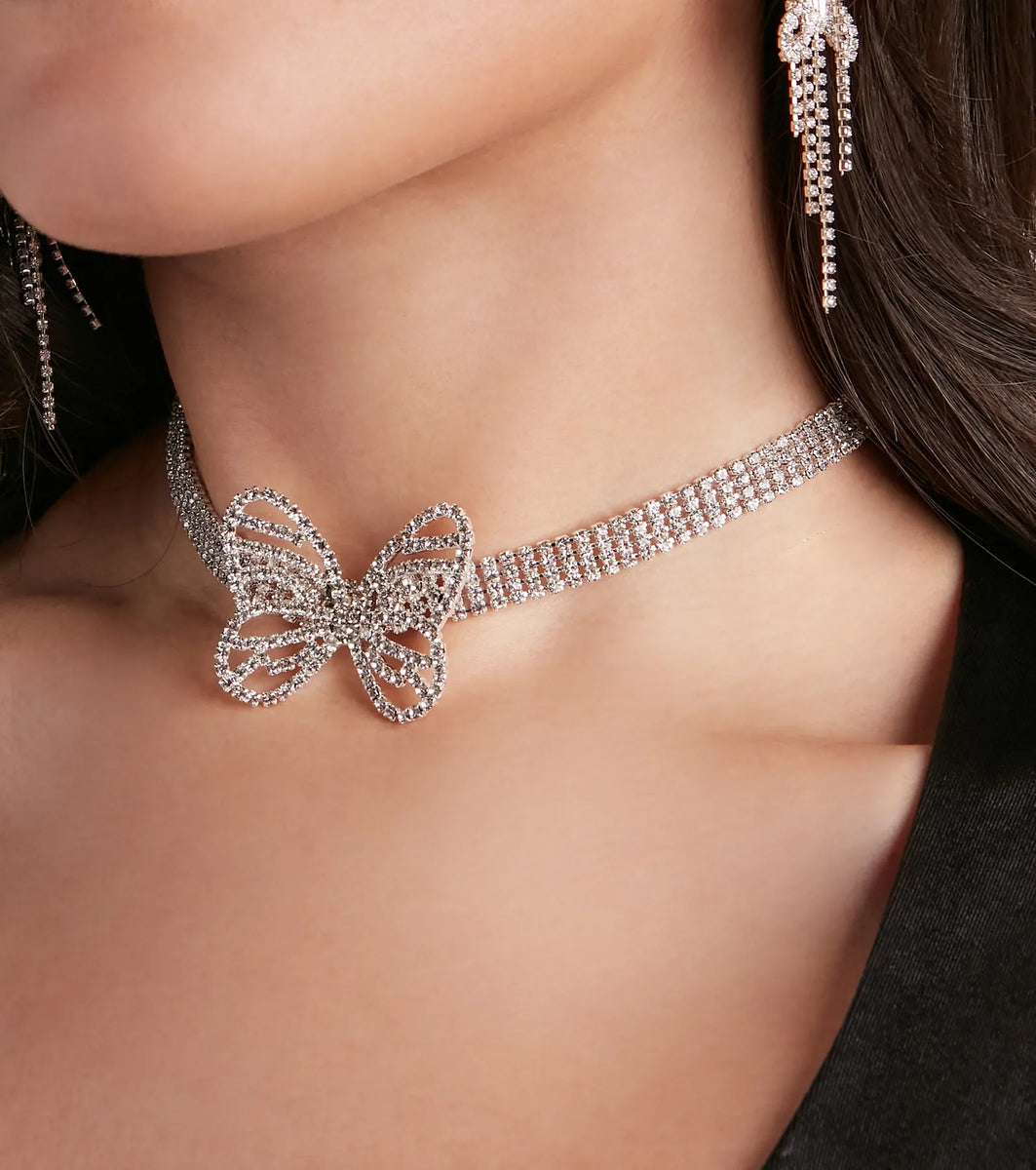 Flutter Some Hearts Butterfly Choker | Windsor