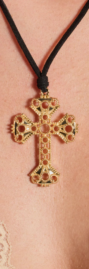 Bold Style Baroque Cross Necklace