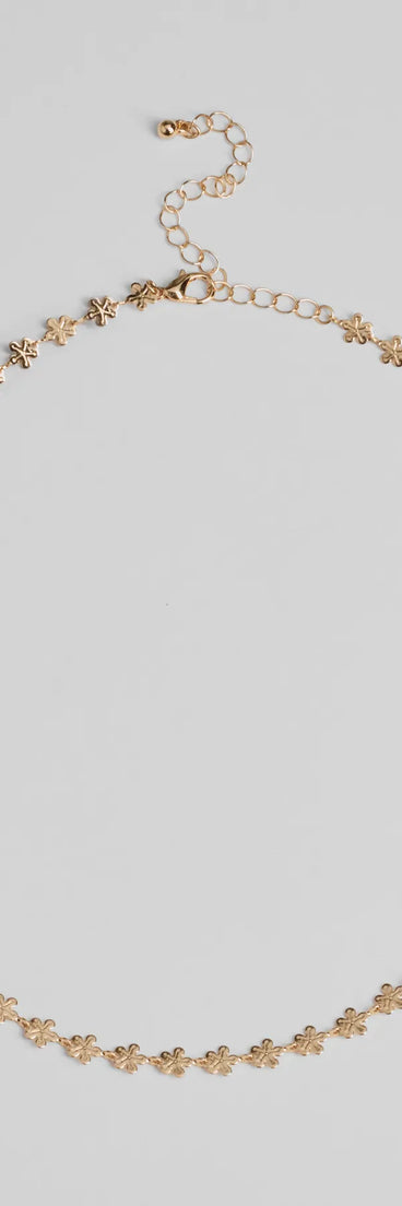 Pretty Chic Floral Chain Necklace