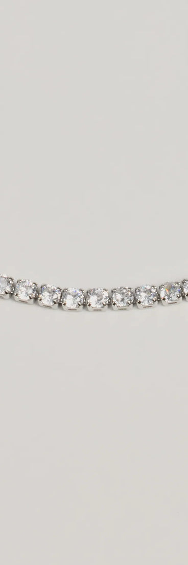 Upgrade your style game for 2025 with the Sparkling Beauty Cubic Zirconia Tennis Necklace in clear, perfect for any fashion-forward wardrobe.