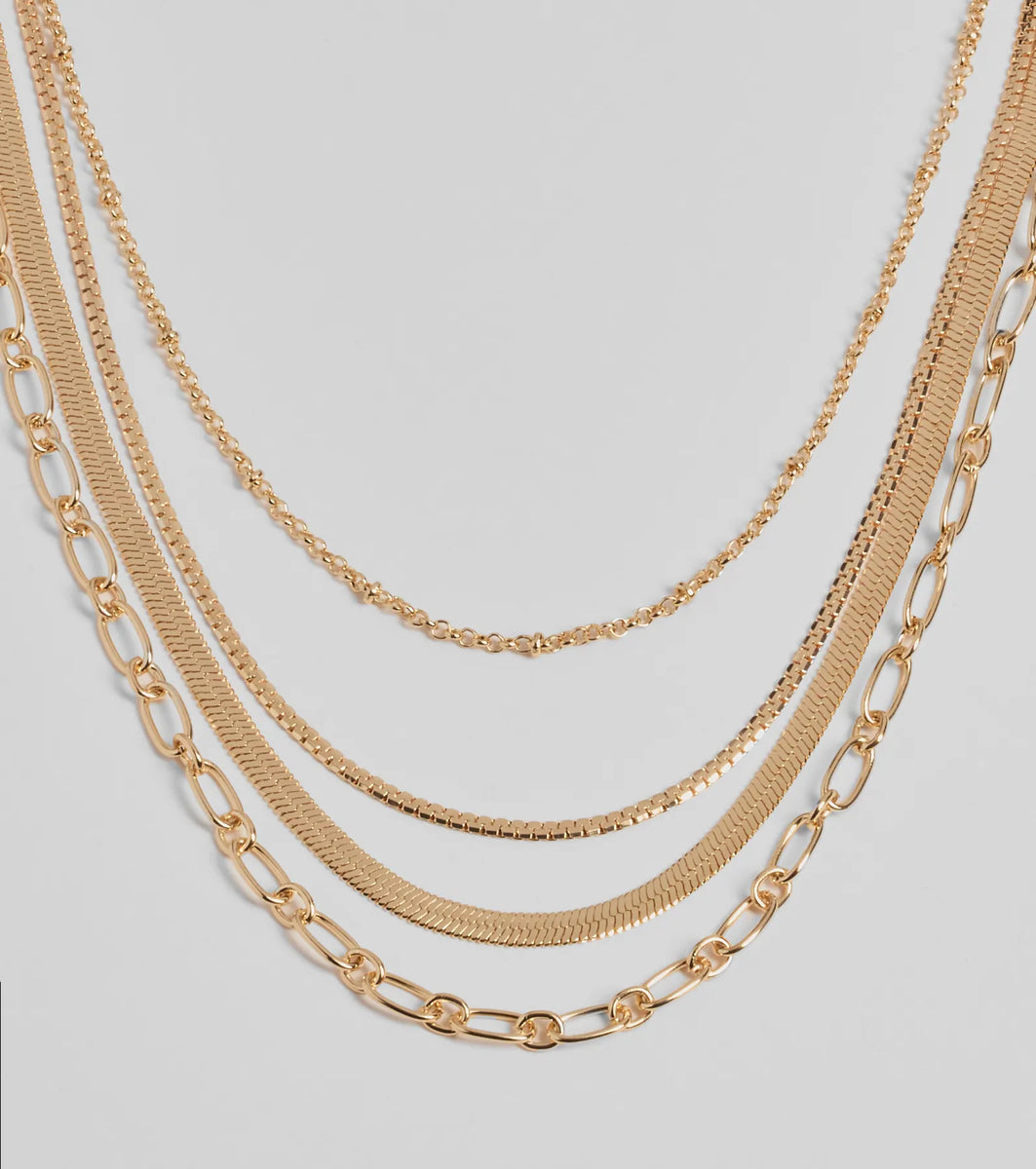 Tres Chic Chain Necklace main image 1
