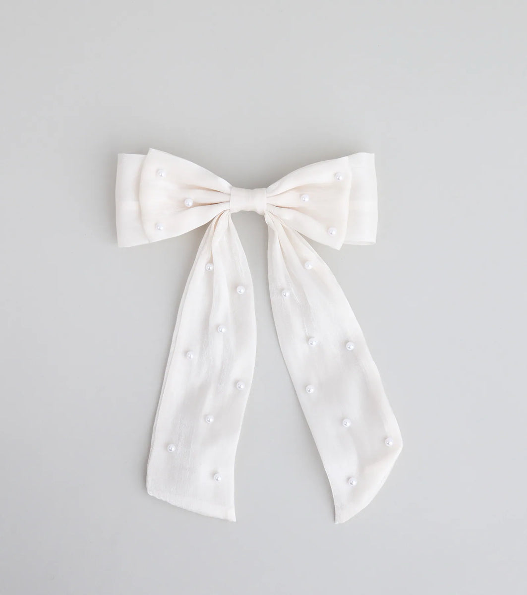 Amy Pearl Bow エイミーパールボウ　ホワイト Freshwater Pearl Bow Necklace For Women | J.Crew