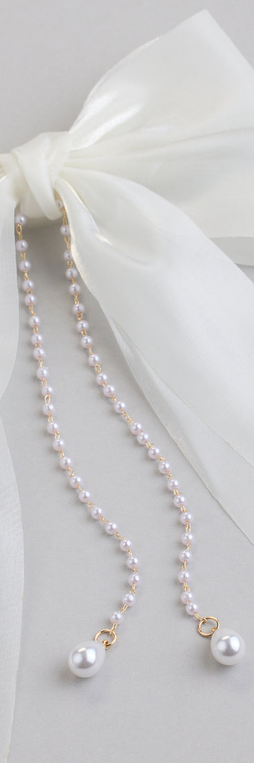 Ever So Charmed Hair Bow With Pearl Chain