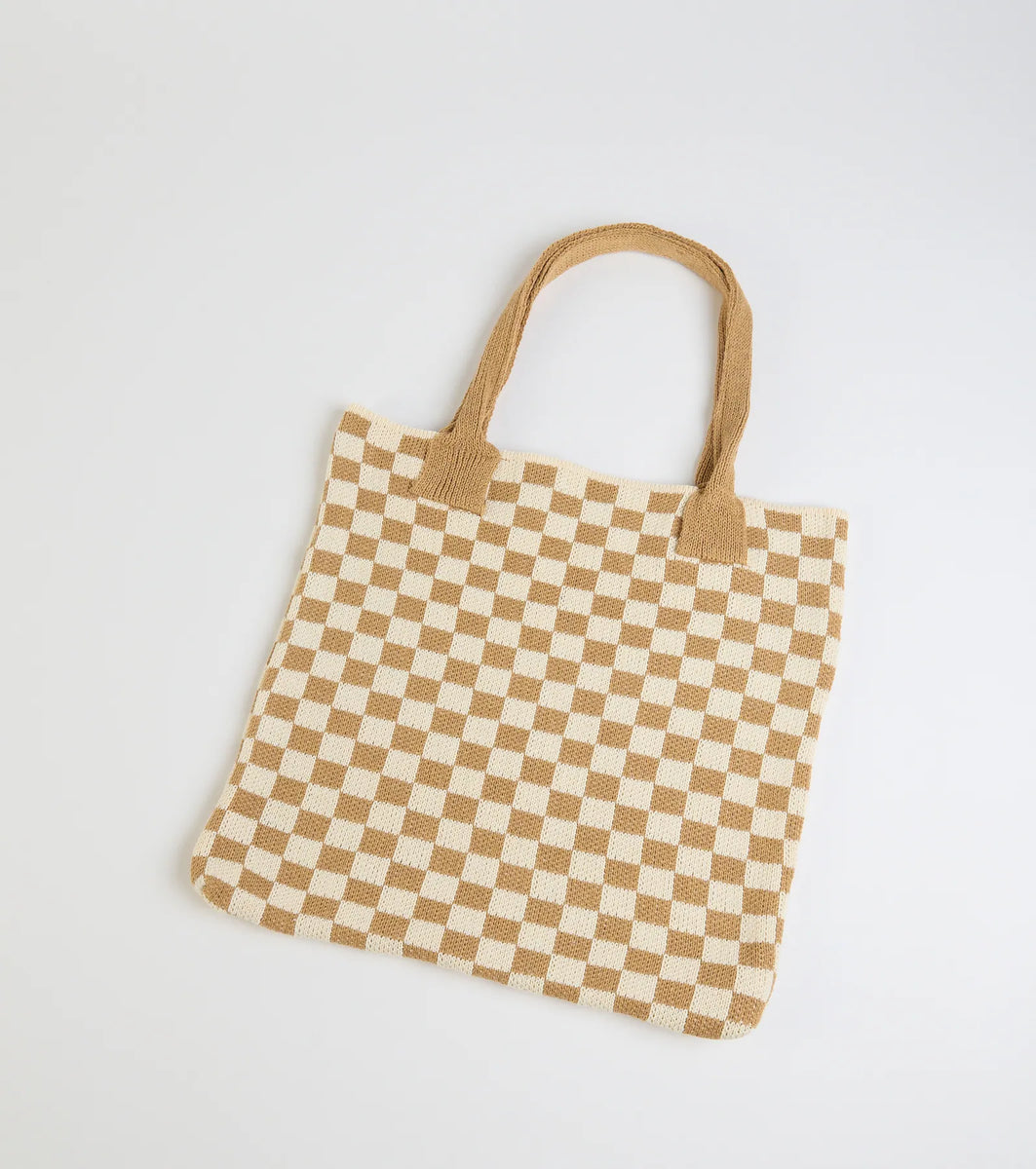 Style in Check Straw Tote Bag | Windsor