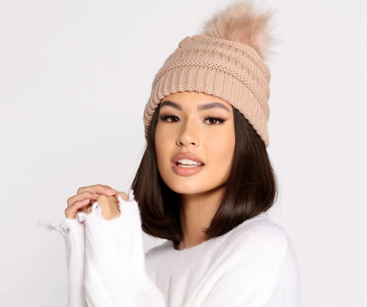 KNIT BEANIE WITH POM POM VIOLET CITY