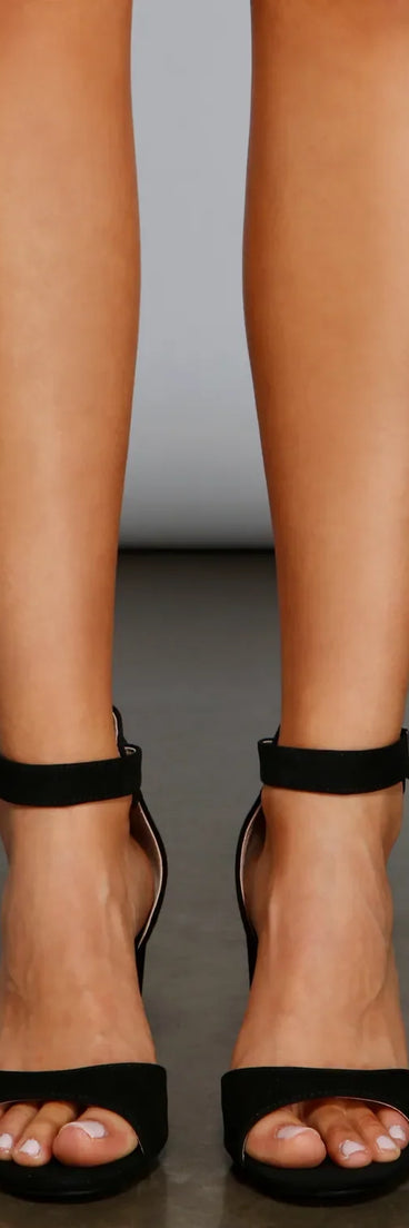 Chic Must-Have Low Block Heels