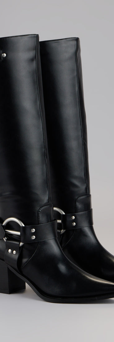 This black piece brings trend-right energy to the Frontier Chic Moto Boots, perfect for fall outfits that stand out.
