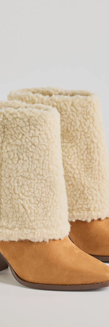 Upgrade your style game for 2025 with the Cozy Vibes Faux Sherpa Foldover Booties in beige, perfect for any fashion-forward wardrobe.