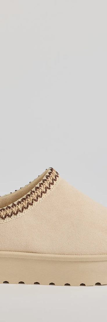 Get inspired with the Cozy Glam Faux Suede Platform Slippers, a feed-worthy beige piece that’s part of Windsor's updated and curated women’s clothing edit packed with must-have fall outfit ideas.