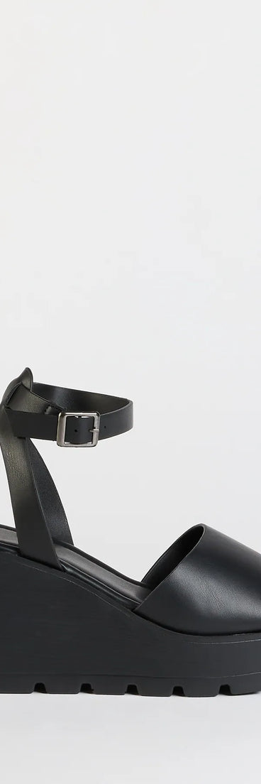 Elevate warm-weather looks with 90s Wish Platform Wedges in black, a pair of trendy sandals bringing chic, modern flair to every step.