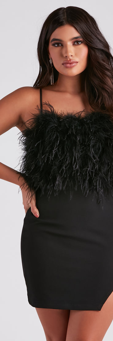 Lindsey Marabou Crepe Short  Black Prom Dress is a gorgeous pick as your 2023 prom dress or formal gown for wedding guest, spring bridesmaid, or army ball attire!