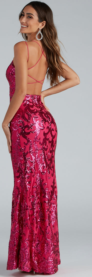 You'll be the best dressed in the Lila Formal Open-Back Sequin Mermaid Dress as your summer formal dress with unique details from Windsor.