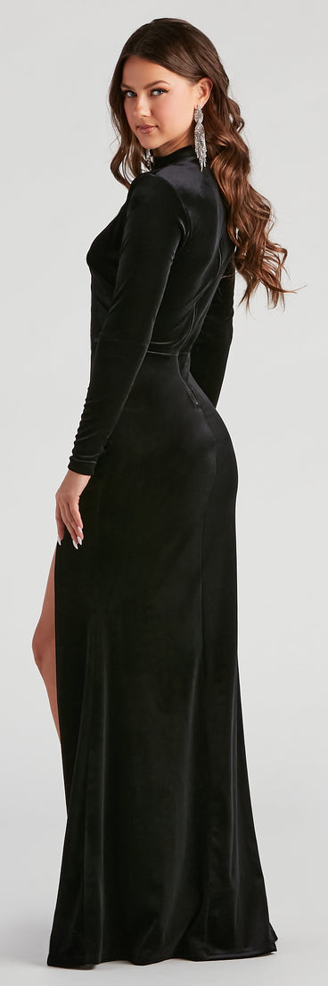 Kristie Formal Velvet Mermaid Dress is a gorgeous pick as your summer formal dress for wedding guests, bridesmaids, or military birthday ball attire!