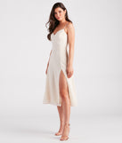 Chic Flowy Chiffon Midi Dress creates the perfect summer wedding guest dress or cocktail party dresss with stylish details in the latest trends for 2023!