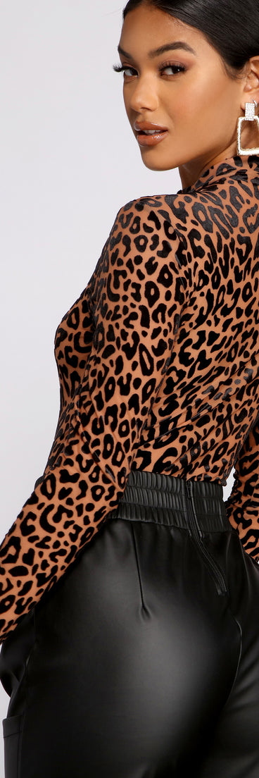 With fun and flirty details, Forever Fab Leopard Print Bodysuit shows off your unique style for a trendy outfit for the summer season!