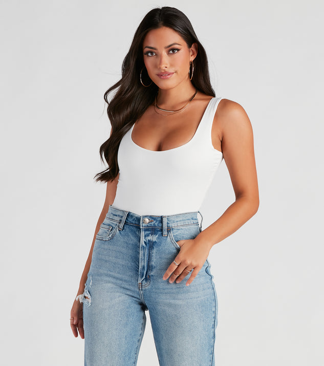 With fun and flirty details, Staple Piece Scoop Neck Bodysuit shows off your unique style for a trendy outfit for the summer season!