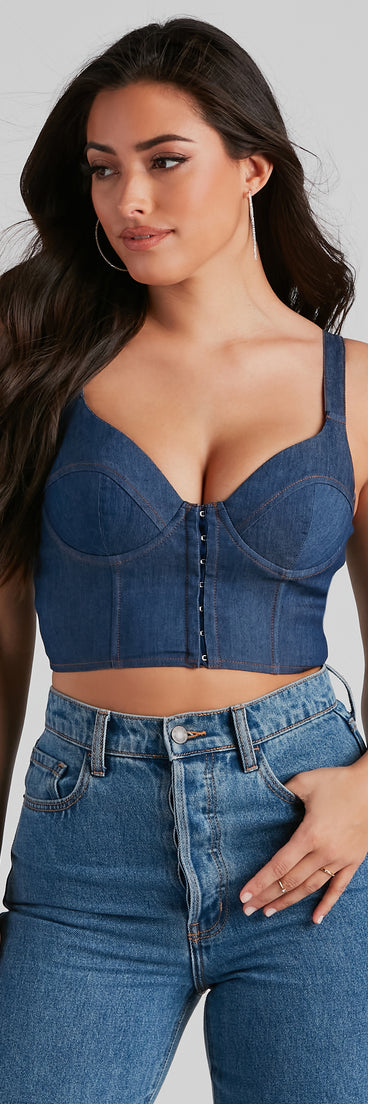 GNO Denim Corset is a fire pick to create 2023 festival outfits, concert dresses, outfits for raves, or to complete your best party outfits or clubwear!