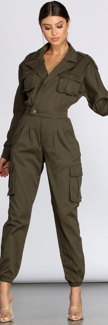 Trendy Utility Cargo Jumpsuit will help you dress the part in stylish holiday party attire, an outfit for a New Year’s Eve party, & dressy or cocktail attire for any event.