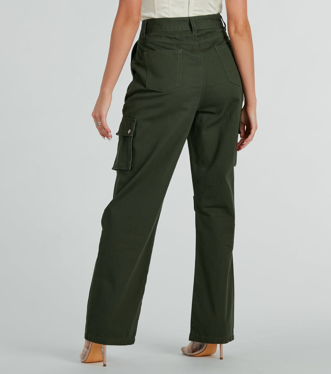 Weekend Mode High Waist Straight-Leg Cargo Pants | Windsor