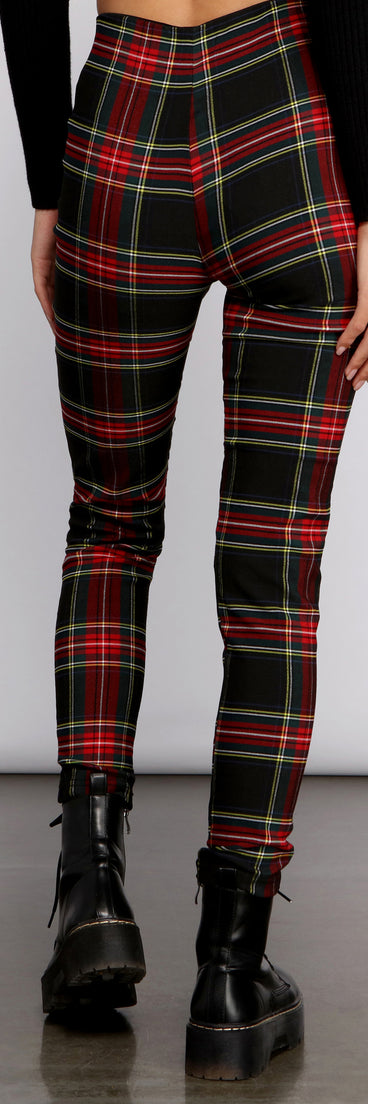 High Waist Plaid Zip Front Pants provides a stylish start to creating your best summer outfits of the season with on-trend details for 2023!