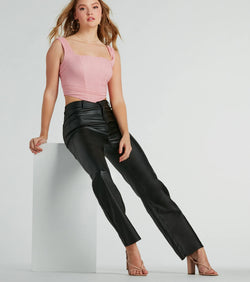 Walking The Walk Faux Leather Straight Leg Pants is a fire pick to create a concert outfit, 2024 festival looks, outfits for raves, or to complete your best party outfits or clubwear!