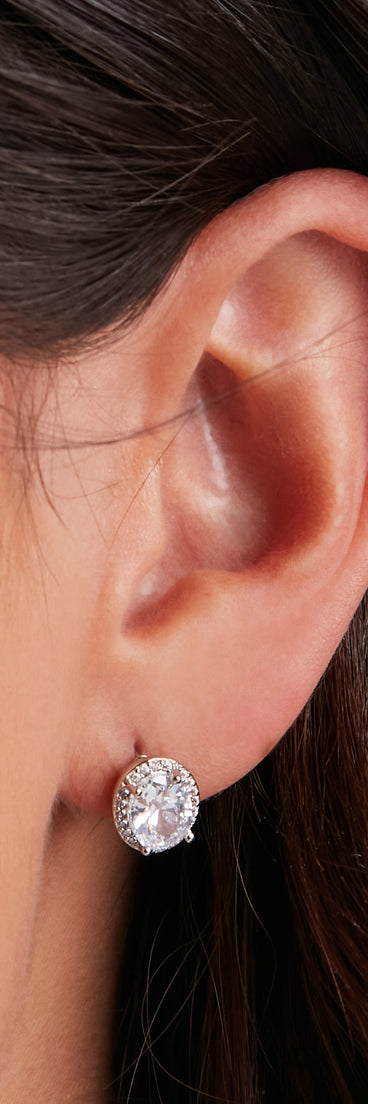 Luxurious Rhinestone Stud Earrings