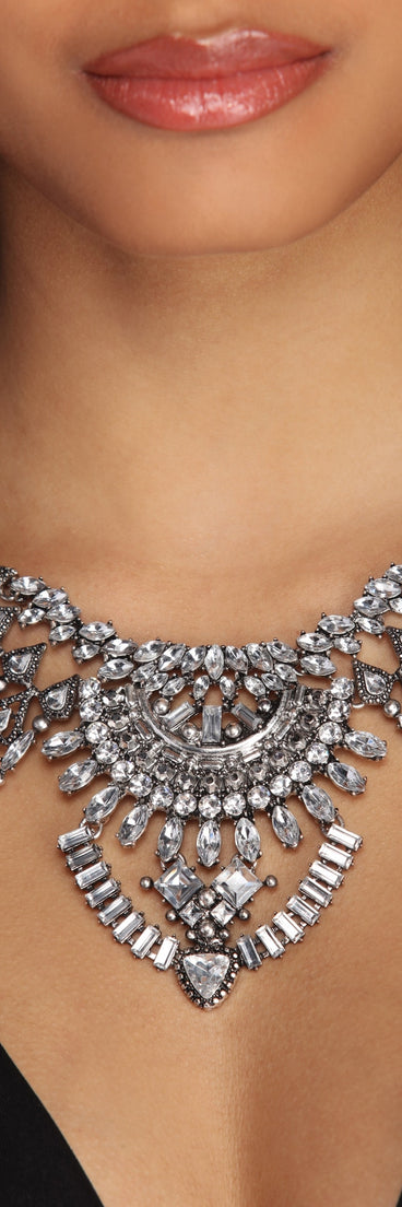 Teardrop Rhinestone Bib Necklace for 2022 festival outfits, festival dress, outfits for raves, concert outfits, and/or club outfits