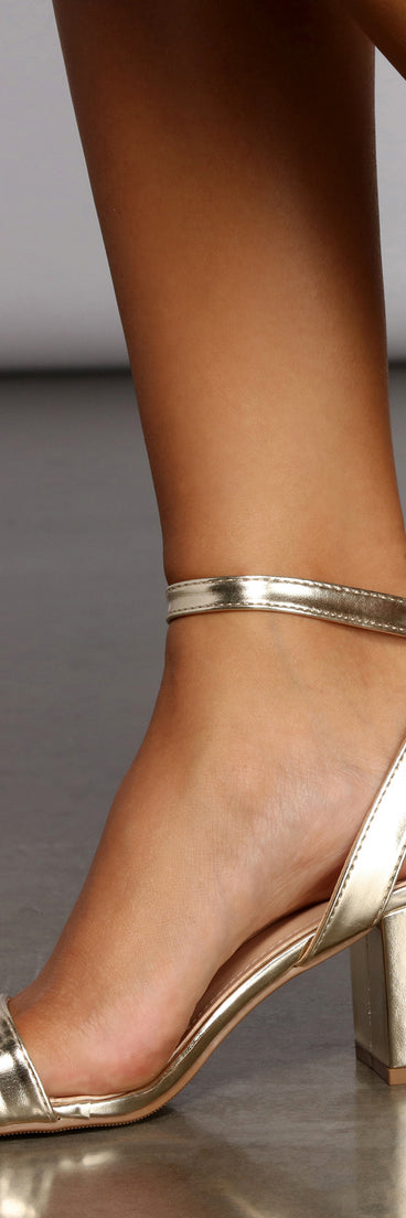 A Touch Of Glam Block Heels are chic ladies' shoes to complete your best 2023 outfits. They come in a variety of trendy women's shoe styles like platforms and dressy low-heels, & are available in wide widths for better comfort.