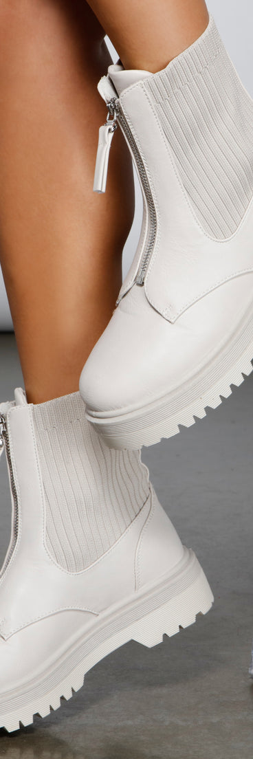 A Total Vibe Lug Sole Booties is a trendy pick to create 2023 concert outfits, festival dresses, outfits for raves, or to complete your best party outfits or clubwear!