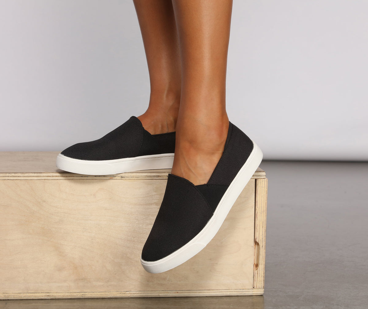 OUT OF STOCK SNEAKERS 2016―2017 サイン入り brand icon Slip-On Sneaker | Nautica