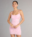 Style your seasonal looks with the Hannah Sequin Lace-Up Bodycon Mini Dress, a trend-right, fall dress designed for any plan on your calendar with new and unqiue details.