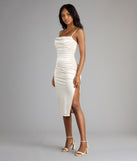 Style your seasonal looks with the Chelsea Satin Midi Formal Dress, a trend-right, fall dress designed for any plan on your calendar with new and unqiue details.
