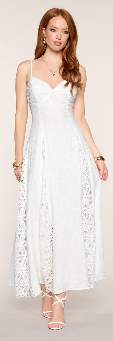 Mariska A-Line Lace Formal Dress
