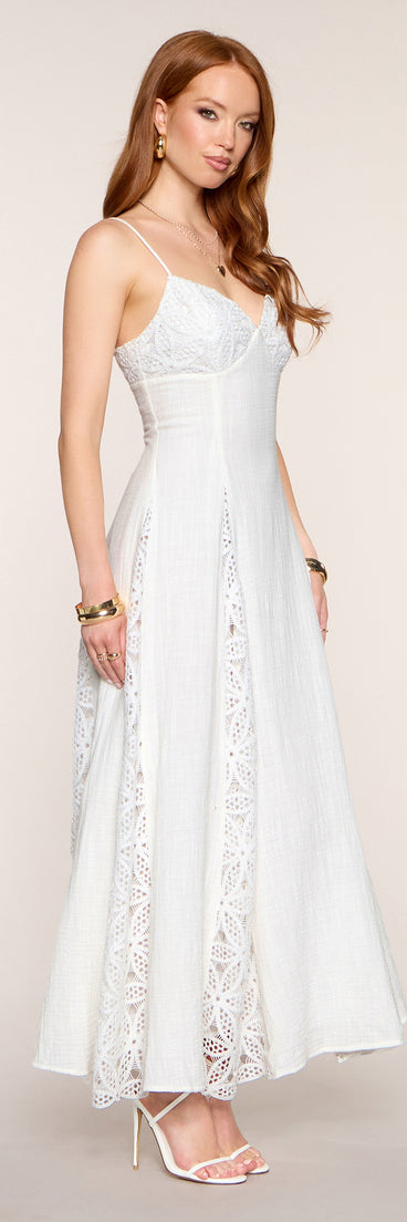 Mariska A-Line Lace Formal Dress