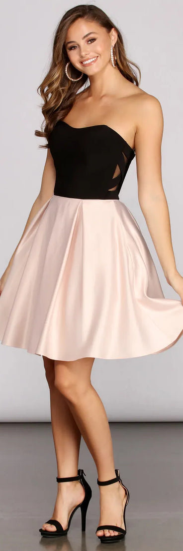 Sherry Strapless Formal Dress