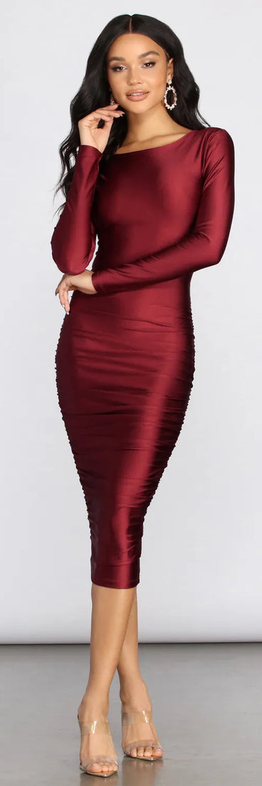 Nova Ruched Sides Midi Dress