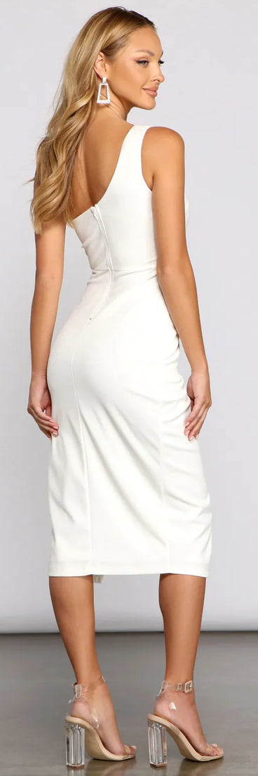 Feel instantly put-together in the Marissa One-Shoulder Asymmetric Midi Dress in white, a summer wedding guest dress designed for confident style and all-out celebration.