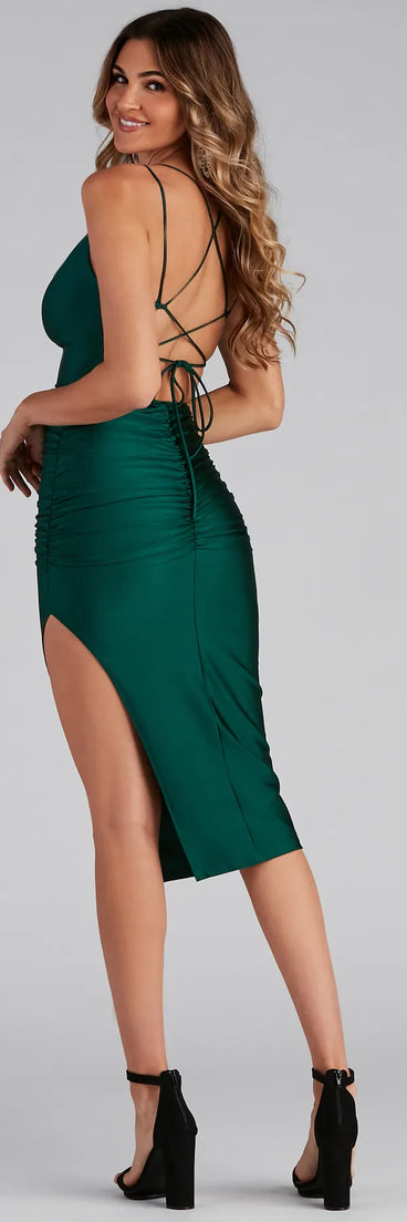 The Zooey Formal Satin Lace-Up Midi Dress in hunter is a stunning green prom dress designed to capture attention with its fresh or bold color and effortlessly stylish silhouette.
