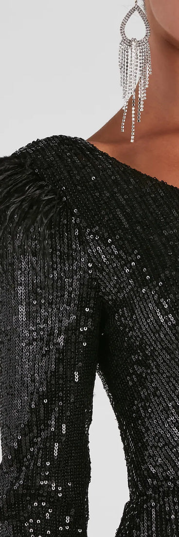 Own every entrance in the Cassidy Formal Sequin Feather Dress, a black party dress perfect for milestone birthdays and grad parties, or dancing through summer nights and unforgettable bachelorette celebrations.