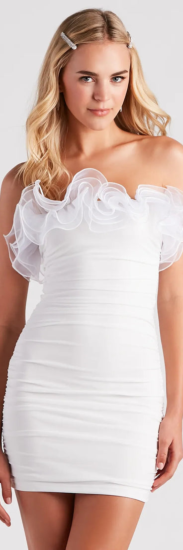 Shine with confidence, elegance, and standout style in the Krista Strapless Tulle Ruffle Party Dress—a white homecoming dress designed with a fresh silhouette and the latest trends.