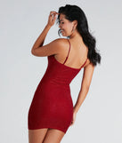 Own every entrance in the Paige Rhinestone Formal Bodycon Mini Dress, a red party dress perfect for milestone birthdays and grad parties, or dancing through summer nights and unforgettable bachelorette celebrations.